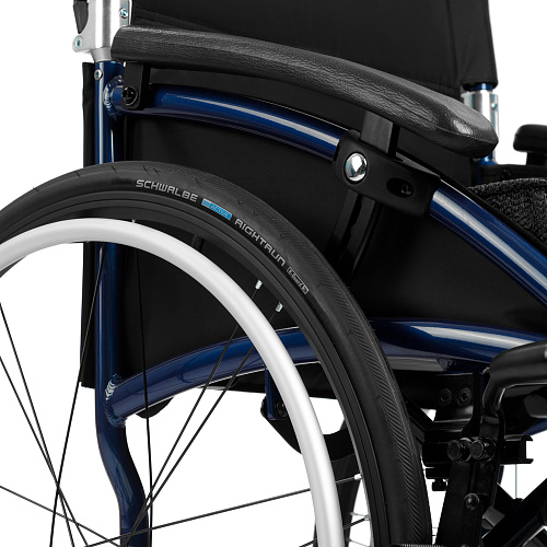 Задние колеса с покрышками Schwalbe RightRun (опционально)