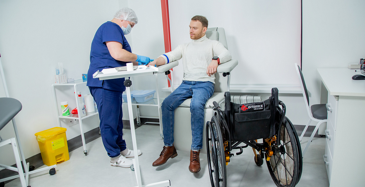 больничный инвалиду